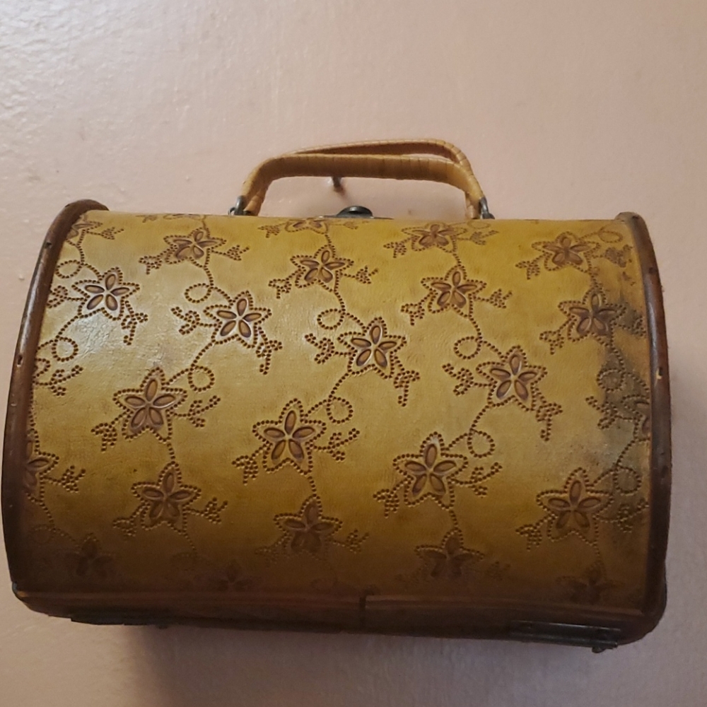 Vintage Wooden hand bag.